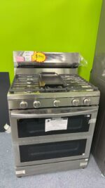 6.0 cu. ft. Smart Freestanding Gas Range with Flex Duo™, Stainless Cooktop & Air Fry in Stainless Steel - Image 2