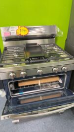 6.0 cu. ft. Smart Freestanding Gas Range with Flex Duo™, Stainless Cooktop & Air Fry in Stainless Steel - Image 4