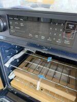 samsung Bespoke 30 in. 5-Burner Smart Slide-In Gas Range in Stainless Steel with Air Fry and Safety Knobs - Image 4