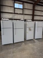16.6 cu. ft. Top Freezer Refrigerator in White - Image 2
