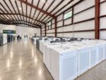 BRAND NEW Samung 4.5 cu. ft. High-Efficiency Top Load Washer in White with Impeller and Vibration Reduction - Image 5