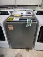 BRAND NEW MAYTAG 5.2 cu. ft. Pet Pro Top Load Washer in Classic Silver with Agitator, Extra Power and Sanitize Cycle with Oxi - Image 2