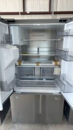 Samsung 36 in. 29 cu. ft. Standard Depth 3-Door French Door Refrigerator in Stainless Steel w/Zero Clearance Fit and Sphere Ice - Image 5